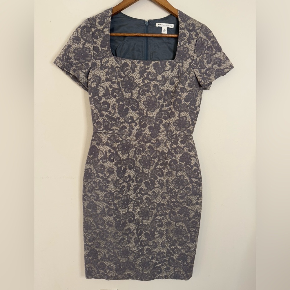 Banana Republic lace short sleeve midi dress SZ 2